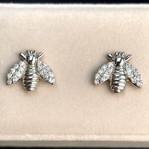 Silver Bee Stud Earrings Rhodium Plated Hypoallergenic Nickel-free NWT